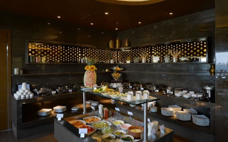 1743780527_2_TF_Ecotel_Akota_Vadodara_zeste_03