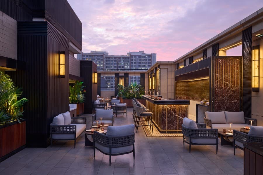 1770274818_0_BOMFG_Rooftop_Restaurant_Beiruna