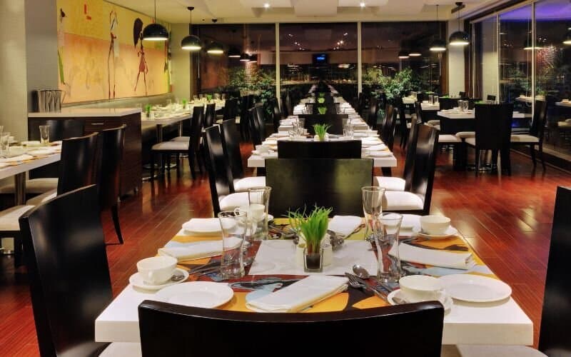 Waves - Multi Cuisine Restaurant